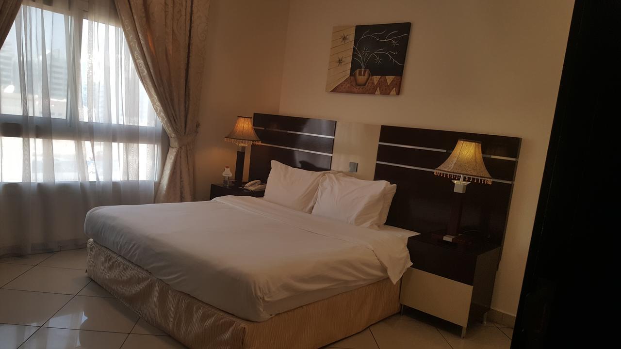 Boulevard City Suites Hotel Apartments Dubai Exterior photo